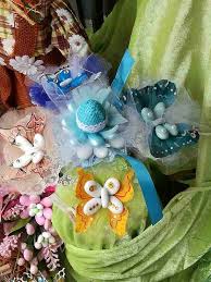 Nella confetteria di confettimatti potrai tovare un'ampia gamma di confetti, più di 100 tipologie nei gusti più variegati. Piccole Palme Di Confetti Ritrovo Del Fiore Confetti Fiori Bamboline