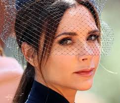 Γάμος Harry&Meghan: Oι καλεσμένες που έκλεψαν την παράσταση με το μακιγιάζ  και τα καπέλα τους