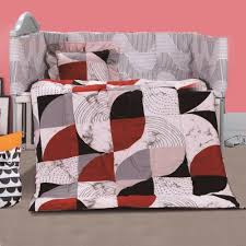 مفرش مواليد بجوانب حماية 5 قطع سافيو Bed Blanket Quilts