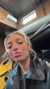 i love it here. literally so blessed w the best job and the best people.  💋📸🖤