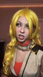 This is so freezerburn coded #yangxiaolong #yangxiaolongcosplay #rwby  #rwbycosplay #rwbyyangxiaolong #anime #cosplay