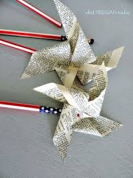 9 Easy Diy Paper Craft Ideas They Are Super Creative Book Page Crafts Diy Vintage Books Newspaper Crafts
