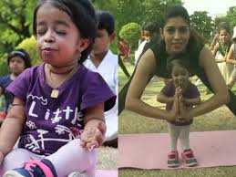Please ask permission if you would like to repost it somewhere else. World S Tiniest Woman Doing Yoga Is So Inspiring Times Of India