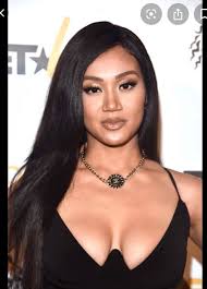 Which rapper daughter the baddest? 🤔 Follow here for more:  https://bit.ly/2MNijI3