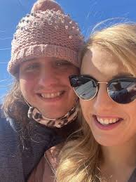 If someone is gettin the same attention from you , I dont want it.