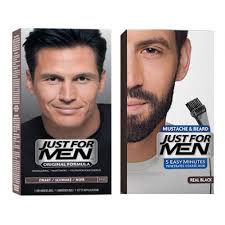 Si les plus jeunes vont opter pour un changement total de look et des couleurs plus osées, les hommes à la chevelure « poivre et sel » vont désirer un résultat plus nuancé et naturel tout en couvrant les premiers cheveux blancs. Teinture Cheveux Blancs Homme Pour Une Couleur Naturelle