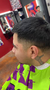 Corte De David Jauria Santa