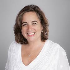 Uncover Your Light: Volume 1: Empowering Stories of Hope and Resilience:  Pinnock, Lisa, Authors, Co, Tam, Louisa, Lau, Ada, Botticelli, Antonietta,  Agius, Marcia, James, Lesley, Hudgin, Tammy, Wobbe, Julie, Blackburn,  Carole: 9781989819296: