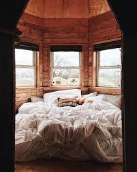 We all dream of a warm and cosy bedroom to ease us gently into a restful sleep. How To Make Your Bedroom Warm And Cozy For The Winter The Colorado Nest