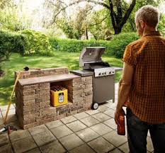 Sie möchten draußen kochen, wenn das wetter schön ist? Grillkamin Gas Outdoor Kuche Stein