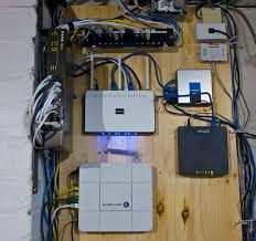 How To Set Up A Wireless Home Network Connection Technology Review Home Network Home Technology Networking