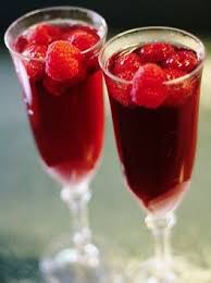 Valentine S Day Cocktails Valentine S Day Drinks Food New Year S Eve Cocktails