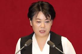 윤 의원은 어제 오후 국회 본회의장에서 무제한 토론을 시작한 뒤, 오늘 새벽 4시12분까. ìœ¤í¬ìˆ™ ìƒìœ„ 1 êµ­ë¯¼ì€ ê¸°ë³¸ê¶Œ ì—†ë‚˜ í­ë ¥ì ì¸ ê²ƒ ë‰´ìŠ¤ ë™ì•„ë‹·ì»´