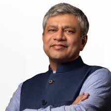 Venkat Sankar's Instagram, Twitter & Facebook