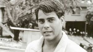 SUNDAY JOINT, 10-1-2023: PAUL STRAUCH'S BEAUTIFUL HARD-RUBBER SOUL