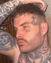 Low energy is what I got, tired af from training 6 days this week. This is  the energy ya'll get, take it or leave it.