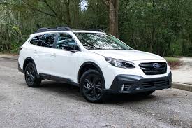 What We Love And Hate About The 2021 Subaru Outback Carbuzz