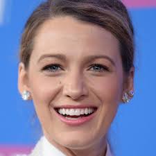 Watch Gossip Girl · Season 3 Episode 19 · Dr. Estrangeloved Full Episode  Free Online