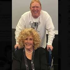 Carol Davis, widow of Al Davis and 'First Lady of Raider ...
