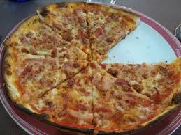 We are one of the most highly rated. Pizza De La Casa Picture Of Pizzeria La Competencia Burgos Tripadvisor