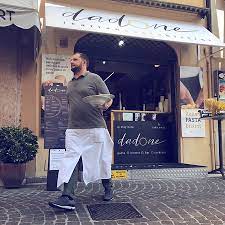 27.152 recensioni e foto di 33 su tripadvisor con consigli su cose da vedere a salò. Dadone Picture Of Dadone Italian Pasta Bistrot Salo Tripadvisor