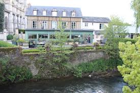 Sarah brandner nackt Sarah Brandner (born December 12,