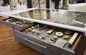 54 Trendy Kitchen Design Tiles Brass Hardware Showroom Interior Design Elegant Kitchen Design Design Center Showroom