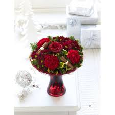 Going direct to the local florists in teignmouth means bigger, more beautiful bouquets and floral arrangements and excellent service from the local. Flowers By Lesley Teignmouth Florists Yell