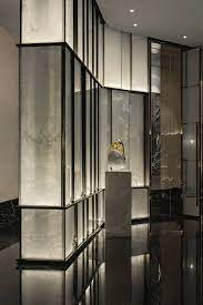 Exquisite Elegance Of Modern Extravagance Oriental Aesthetics In The Free And Easy Freehand Global Desi Lobby Design Hotel Lobby Design Hotel Interior Design
