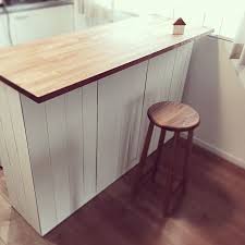 diy用木材一覧 種類別 おすすめの使い方と塗装実例 キッチンカウンター 間仕切り キッチン diy 小さなダイニングルーム