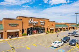 Grocery store kroger, 2507 e oakland ave, bloomington, il 61701, united states: 9219 N Lindbergh Dr Peoria Il 61615 Kroger Anchored Retail Pad Loopnet Com