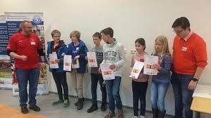 The population of göttingen in 2004 was 129,446, of which around 30,000 are students. 1 Und 2 Platz Beim 7 Gottinger Robotikwettbewerb Fur S Hg Hg 2020