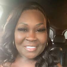 Kendra Williams's Instagram, Twitter & Facebook