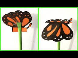 Increible Mariposa Voladora De Papel Luna Mia Diy Youtube En 2021 Manualidades Sobres De Papel Artesanias Caseras