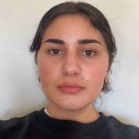 Laurie Shallop's Instagram, Twitter & Facebook