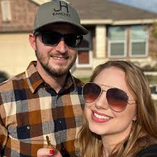 How to run a gooseneck setup with a service body to get the right height?