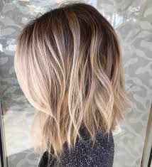 check beautiful smudged blended balayage with the most perfect root fading into blonde love these haar styling pflegeleichte frisuren frisuren dunnes haar