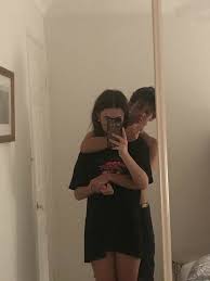 Mirror picture poses for couples. Cute Couple Mirror Pics Aesthetic Novocom Top