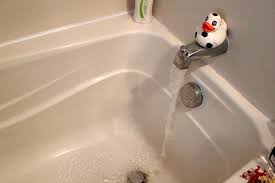 May 15, 2019 · caustic soda, dishwashers, and detergents may be quite sufficient to get rid of the clogged water standing in the bathtub drains. One Simple Trick To Unclog Your Tub Drain The Creek Line House