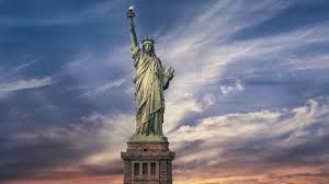 The statue arrived in new york harbor on june 17, 1885, and was met with great fanfare. Statue Of Liberty Height Location Timeline History