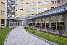 Mastercard/eurocard.the hotel's friendly staff can't wait to greet you and begin your time with us. Campanile Lyon Centre Gare Part Dieu Official Website 3 Star Hotel Restaurant