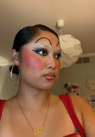 Lisa Shade's Instagram, Twitter & Facebook