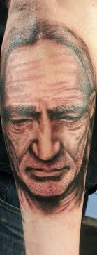 Willy Nelson done by Robert Bushey, Atomik Tattoos, Sandusky Ohio :  r/tattoos