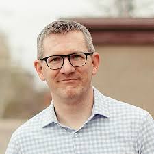 Amazon.com.au: Andy Crouch: books, biography, latest update