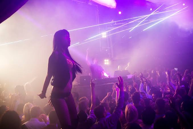 Night Club Royale | The New Yorker