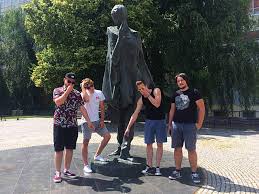 We did not find results for: Four Faces Z Dnesneho Koncertu Na Festaku Highlander Bolo Taketo Velke Hovno A Tak Vam Teda Prinasame Aspon Fotku Z Brna V Ktorom Sme Sa Zastavili Na Pive Facebook