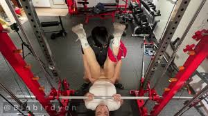 健身性愛奇葩啪啪】推特紅人健身達人『諺哥』健身房約炮女粉性愛私拍流出肌肉與肉慾的猛烈撞擊- SOPORN.COM