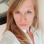 Krista Coates's Instagram, Twitter & Facebook