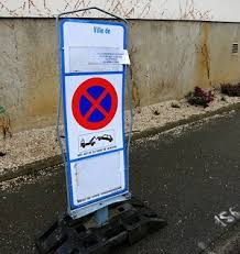 Les questions en vidéo sont les plus difficiles. Comment Reserver Sa Place Pour Stationner Un Vehicule De Demenagement