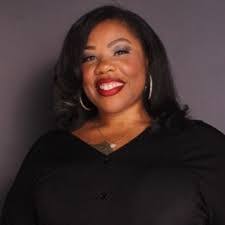 Sheila Holm's Instagram, Twitter & Facebook